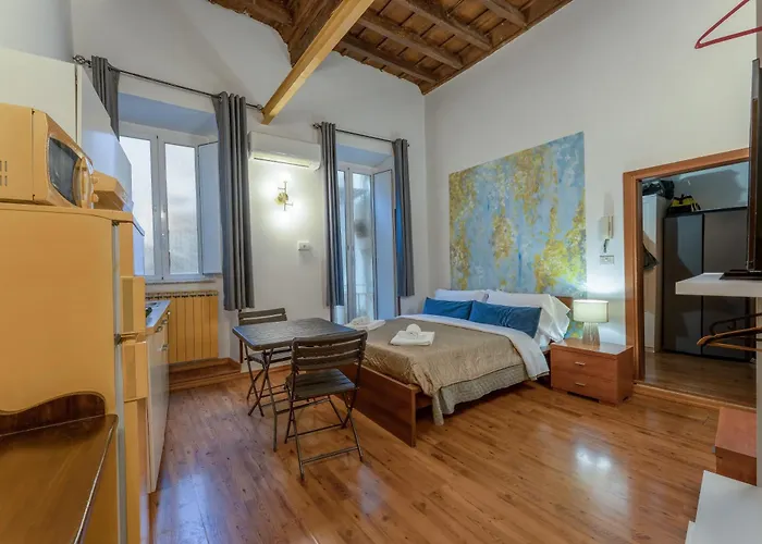 Campo De Fiori Apartments