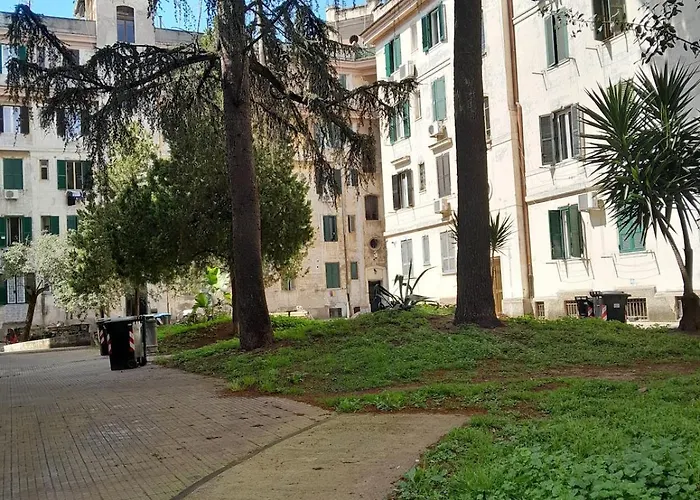 Testaccio Little House
