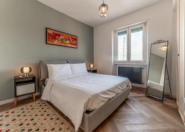Naomi'S Flat - Metro Mirti
