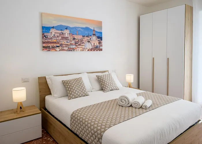 Luxury Domus- Metro Malatesta