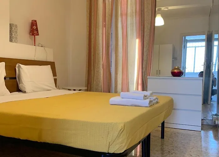 Three Bedroom Apartment With A View In Monti