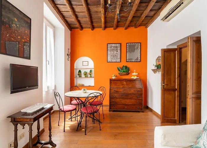Domus Leopardo, Typical Trastevere Flat In Center