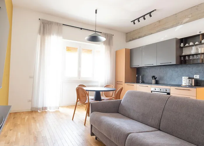 Home D'Elite Gregory