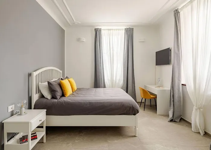 Design Apt Moderno Pzz Del Popolo - Parking