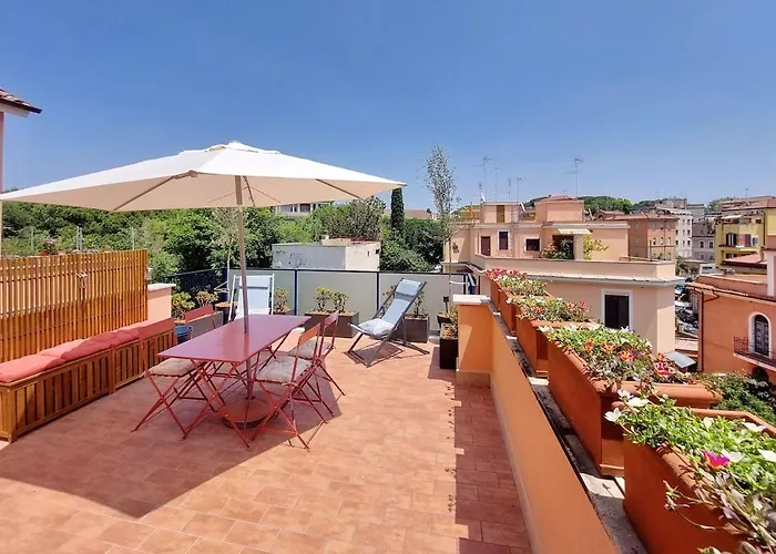 Caracalla Charming Terrace Loft