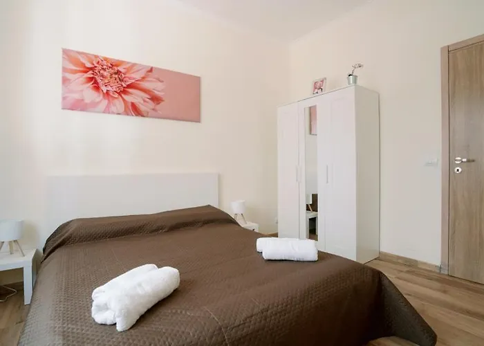 Marilyn Rooms