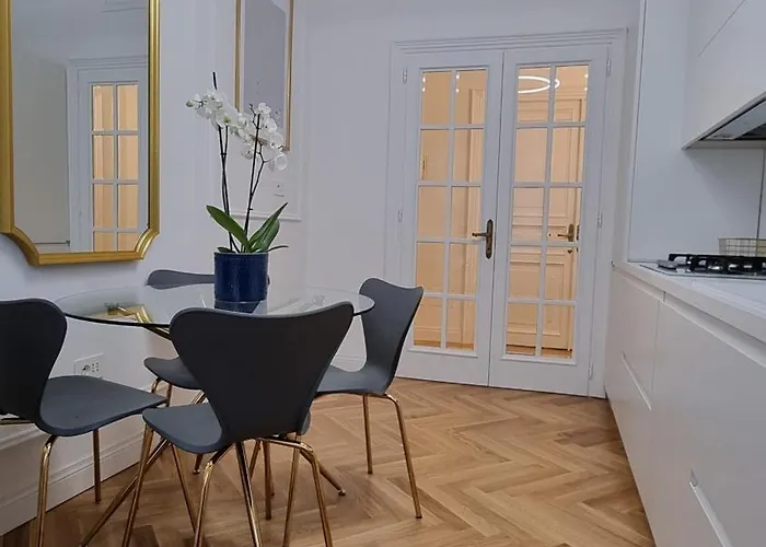 Beautiful Apartment San Pietro