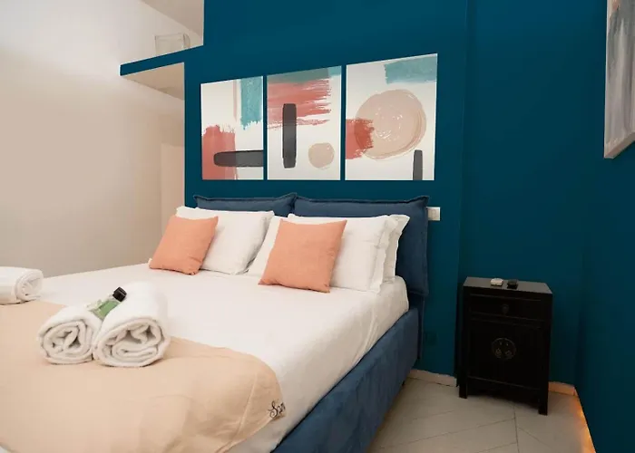 Pantheon Luxury Apartment