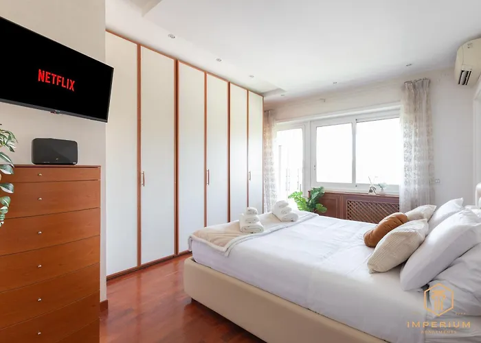Imperium Trastevere Flat - 4-6 Pax, A-C, Panoramic View, 2 Baths