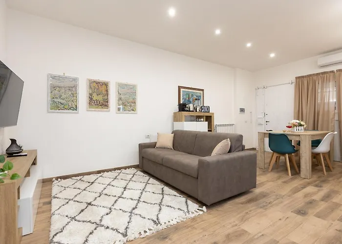 Monteverde Suite Near Trastevere