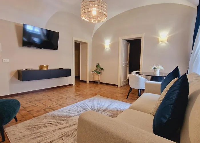 Cozy Colosseum 2Br-2Ba Family Home