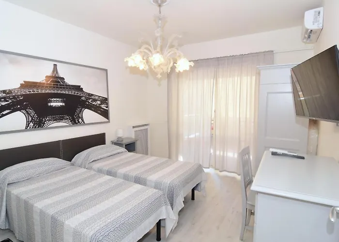 Roma Metro Apartment