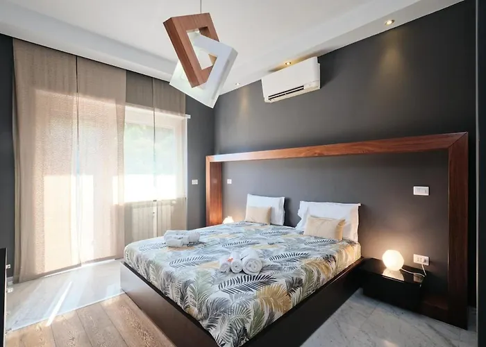 Vatican Apartment 4 Bedrooms Ac