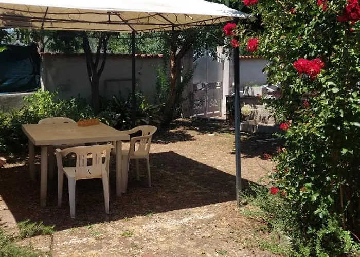 La Casa Dei Melograni
