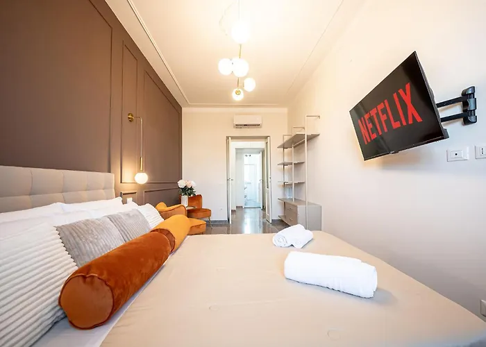 Exclusive View Colosseum Luxury Apartment