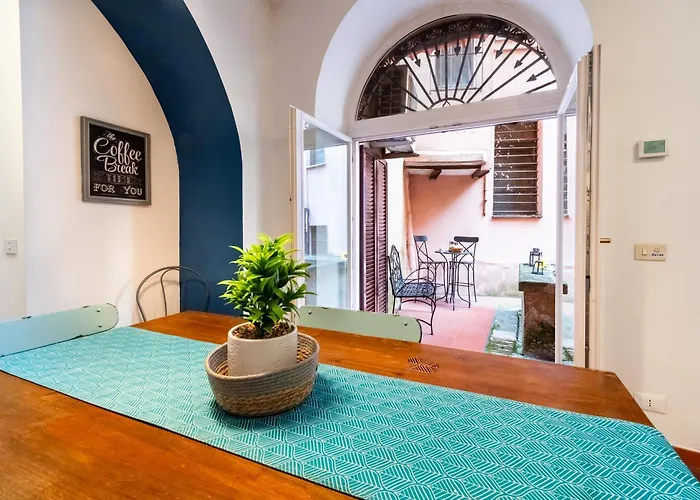 Number Five Apartment In Trastevere