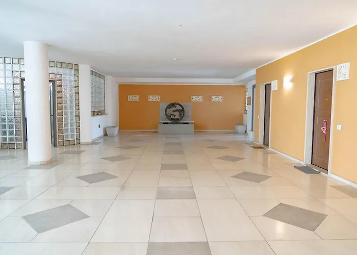Palmi Apartments