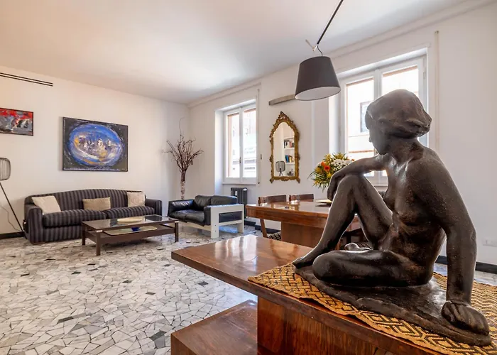 Bright And Spacious Flat In The Hearth Of Rome