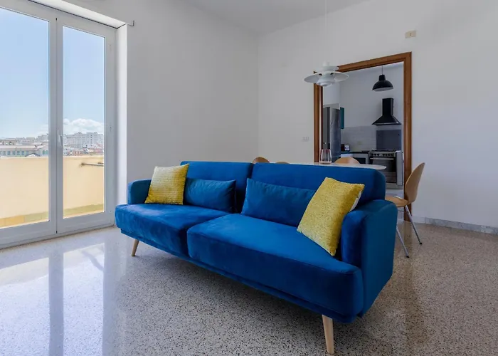 Guesthost - Re Di Roma - Bright Apartment X4