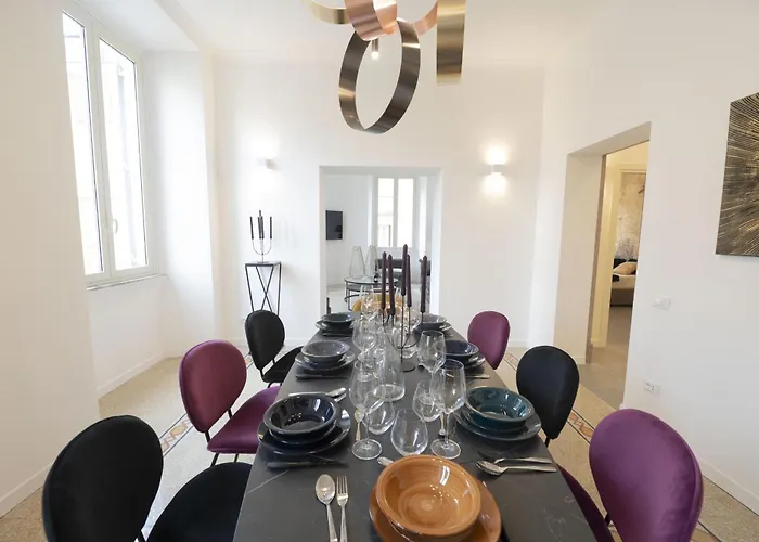 Splendor Eternal 3 Bedroom Apartment In The City Center