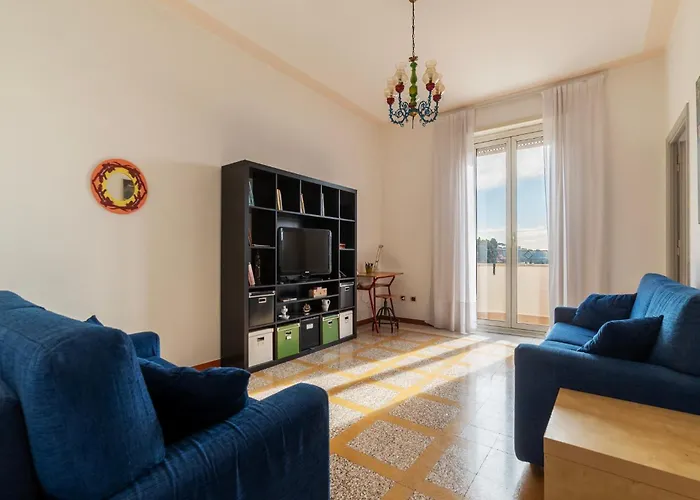 Guesthost - Bright And Roomy Apartment In Flaminio District