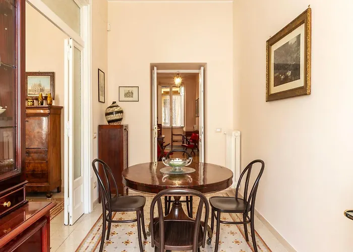 Guesthost - Sapienza University Elegant Apartment!