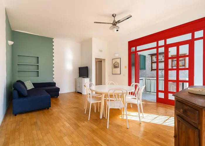 Aurelio Apt - Homkeey Apartments