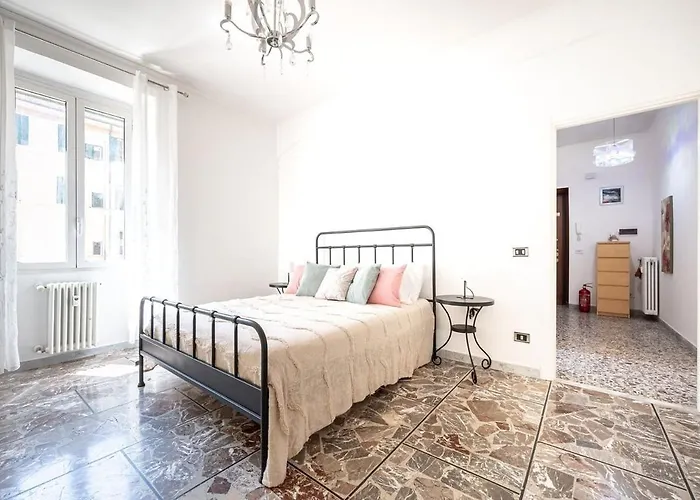 Rome Sweet Home I Elegance And Authenticity
