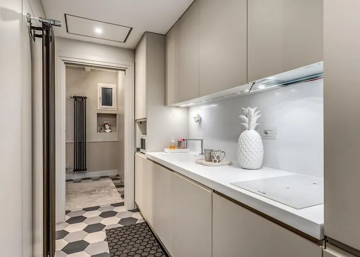 Ibernesi Luxury Home