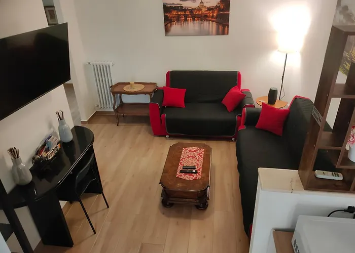 Theresa Apartment
