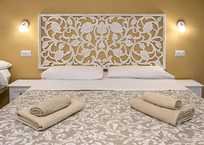 Triple Room A Few Steps From Tiber
