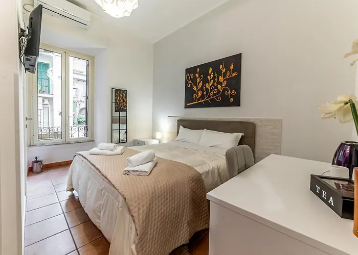 Cristel Rooms - Termini Train Station