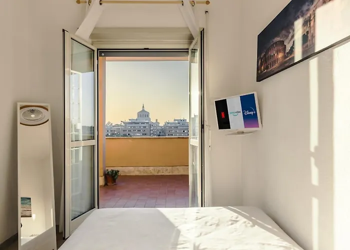 Eur-Motagnola Attico 2Bedr Apt 280 Terrace View