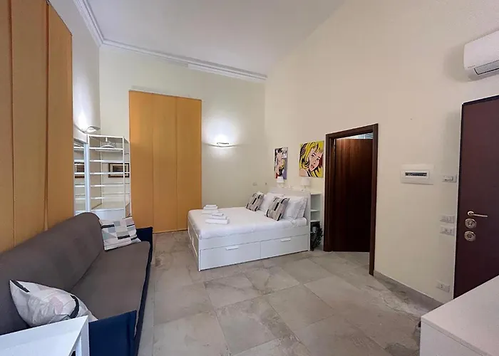Independent Rooms By Ghor