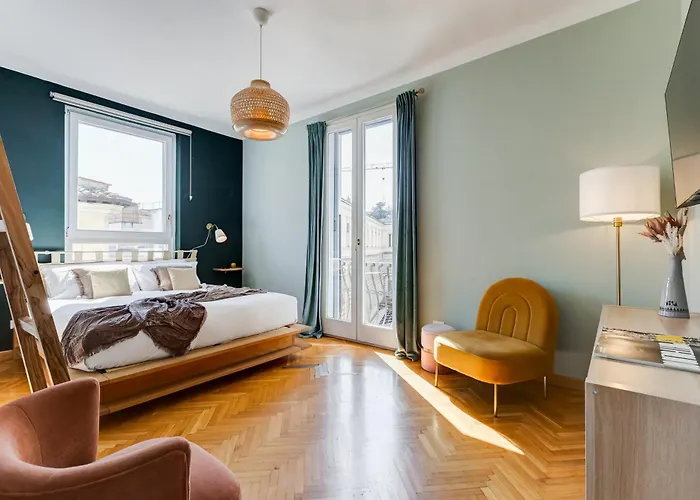 Attico Incantevole Con Idromassaggio E Terrazzo