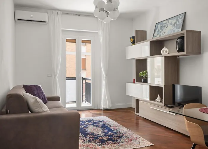Betti Classic Home