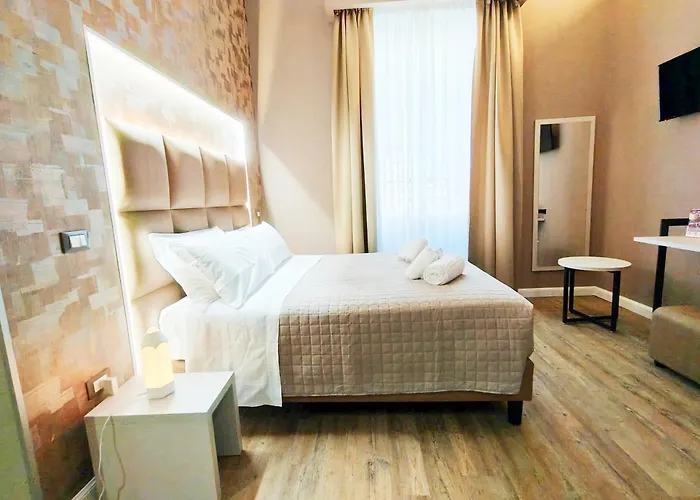 Nicole Suite