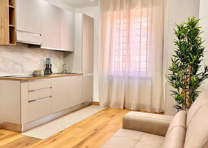 Lolus House