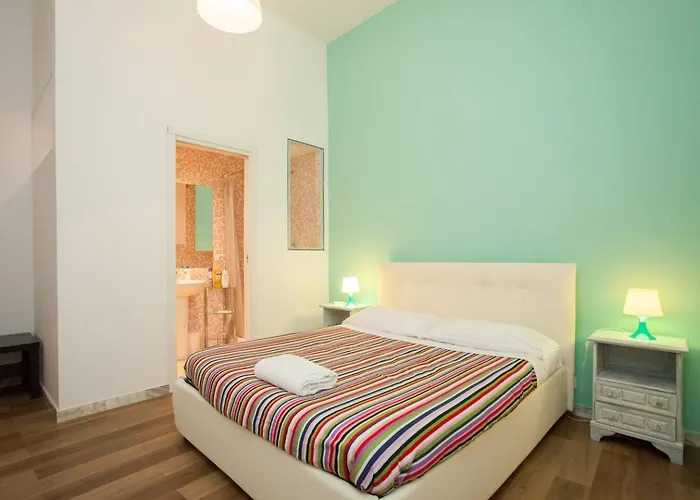 Large Apartment Near Coliseum