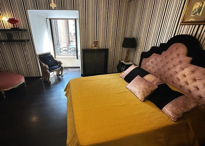 Apt Aurea Luxury Pantheon View
