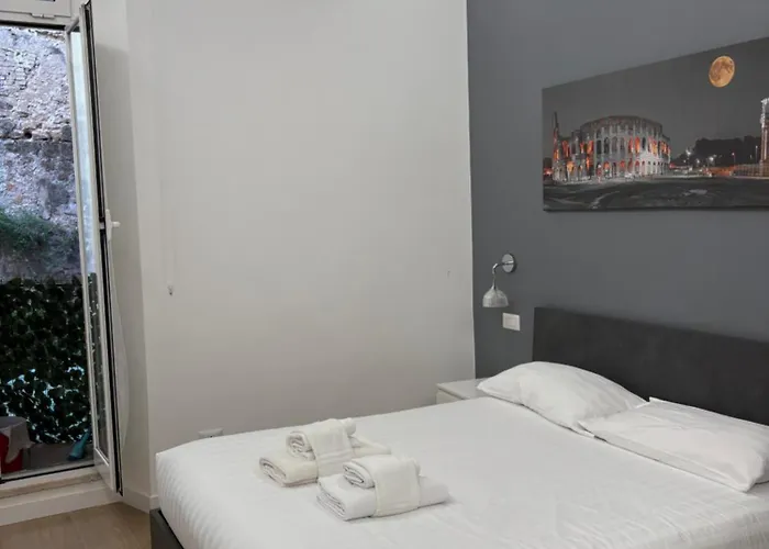 Colosseum Romantic Home