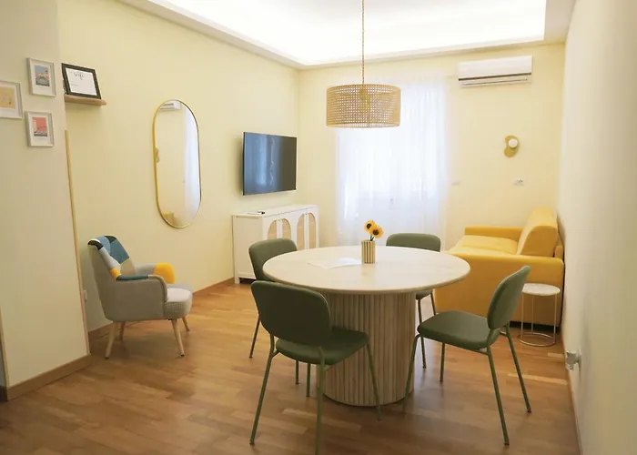 Casacoco Con Posto Auto E 2 Bagni