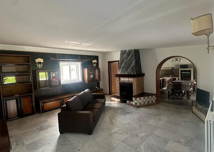 Villa Lelli 2