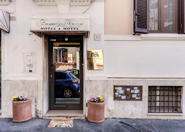 Hotel Family House