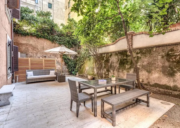 Vico 2Bdr Piazza Del Popolo With Private Garden