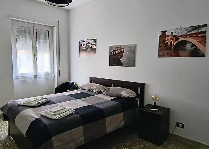 Casa Ferrini A Cinecitta - Vicino Alla Metropolitana Linea A