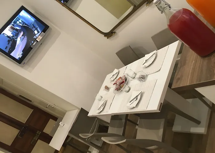 Art Atelier Accomodation Guest House