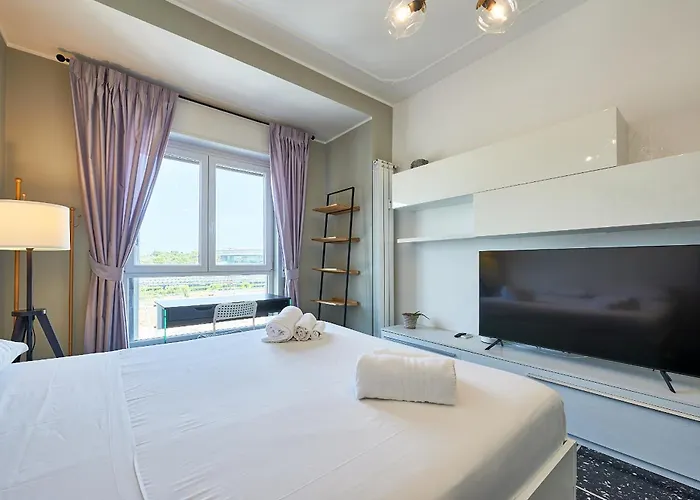 Modern Comfort Steps From Tiburtina Station