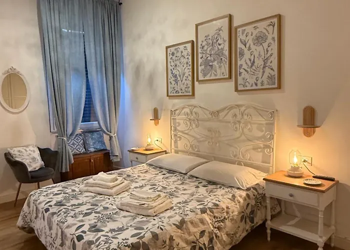 Vatican Family Apartment Near Saint Peter - 2 Bedrooms - 2 Bathrooms - Free Wifi