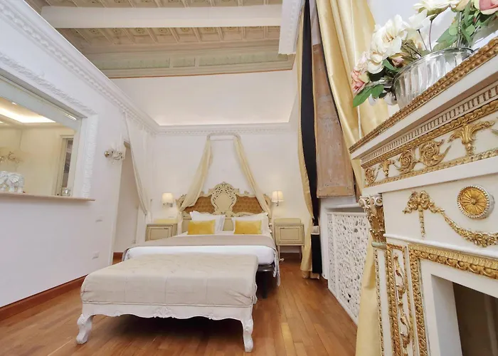 Luxury Navona Apartments By Flatinrome